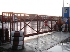 Решетчатые ворота откатные - пример 12 фото в Столбовой